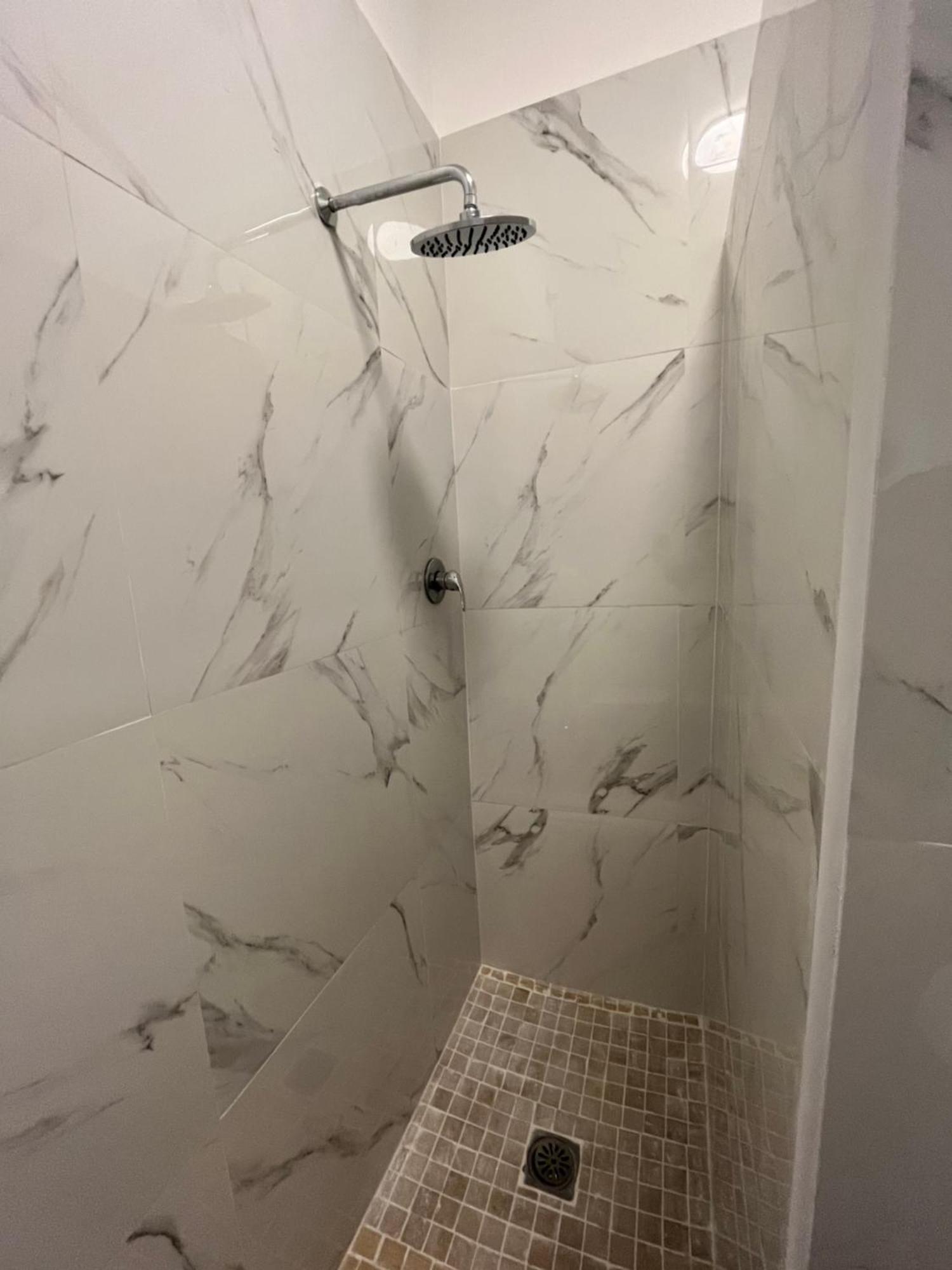 Camera Con Bagno Mirjana Cislago Kültér fotó
