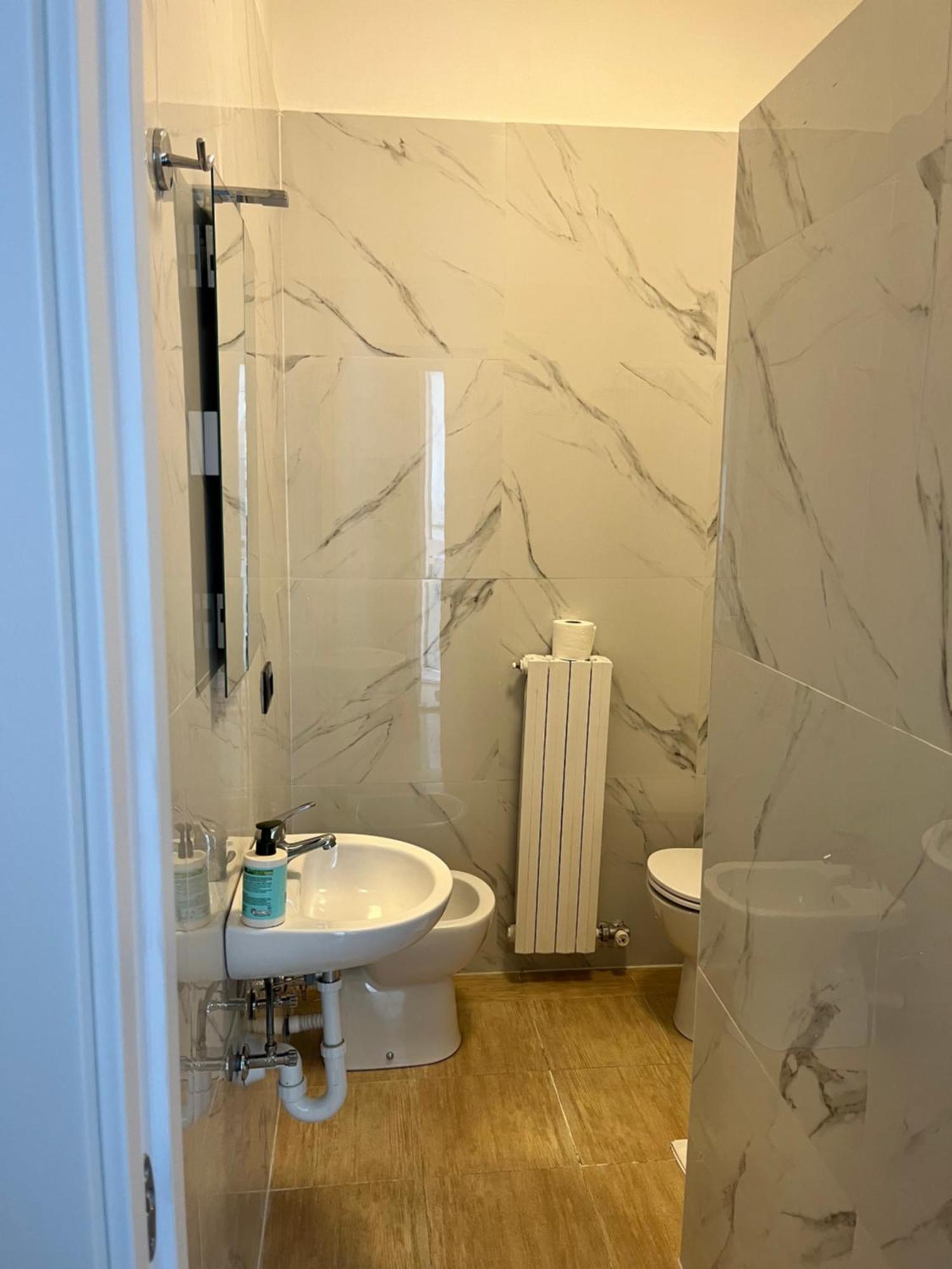 Camera Con Bagno Mirjana Cislago Kültér fotó